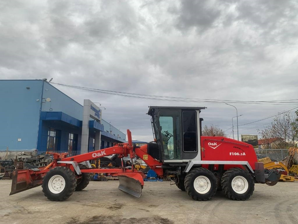 O&K F 106 A - Grader: picture 3 O&K F 106 A - Grader: picture 3