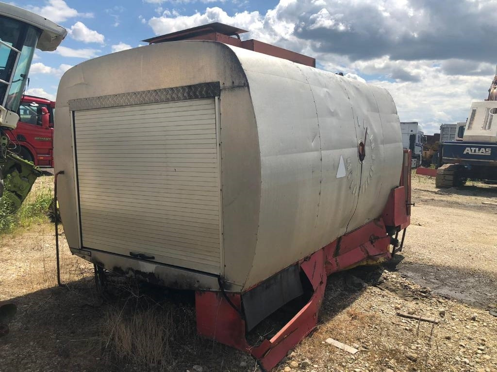 Strassmayr R7500 - Asphalt distributor: picture 5 Strassmayr R7500 - Asphalt distributor: picture 5