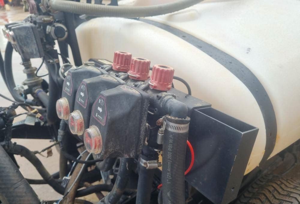 Leasing of Toro Multi Pro 1750  Toro Multi Pro 1750: picture 10 Leasing of Toro Multi Pro 1750  Toro Multi Pro 1750: picture 10