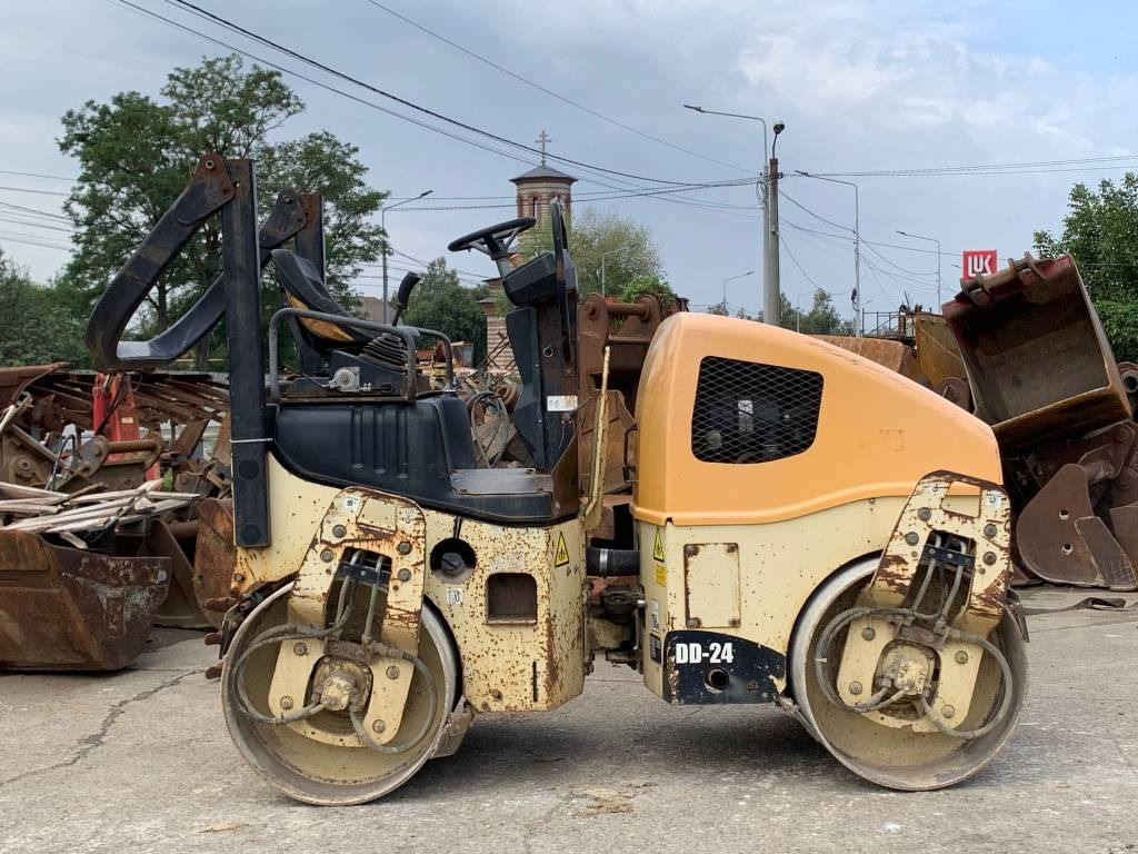 Volvo DD 24 - Road roller: picture 5 Volvo DD 24 - Road roller: picture 5