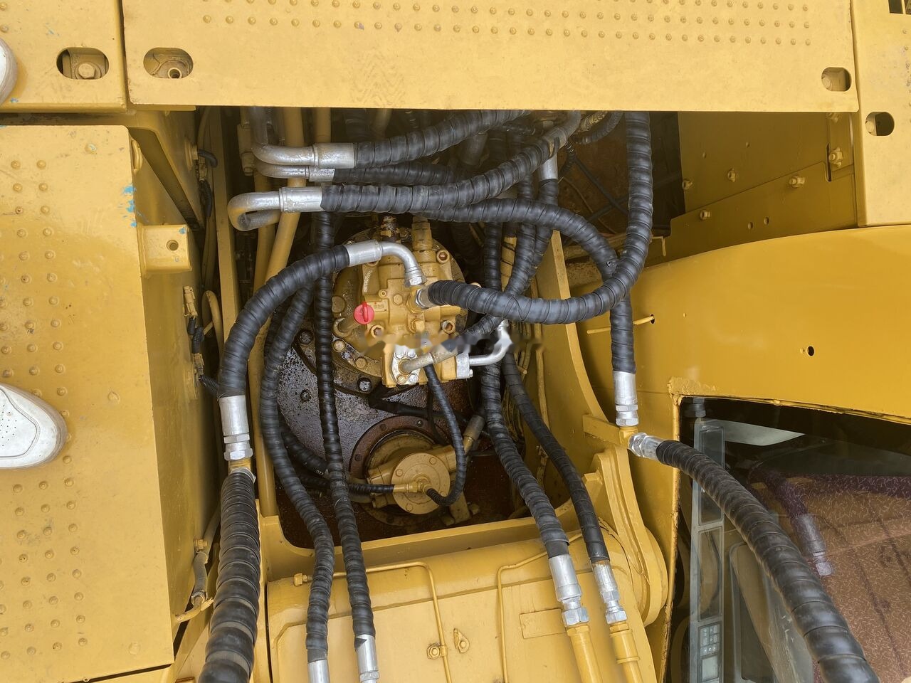 Leasing of Caterpillar 320C Caterpillar 320C: picture 6