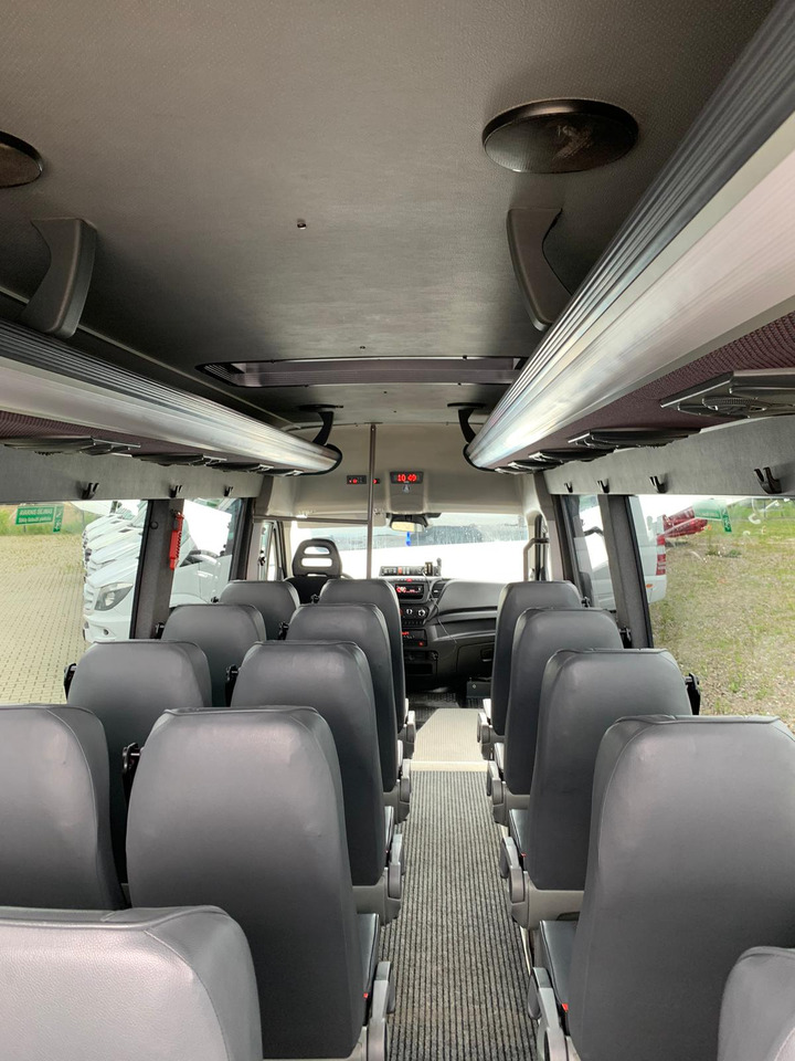 Leasing of Iveco Daily- 21 Miejsc Iveco Daily- 21 Miejsc: picture 15
