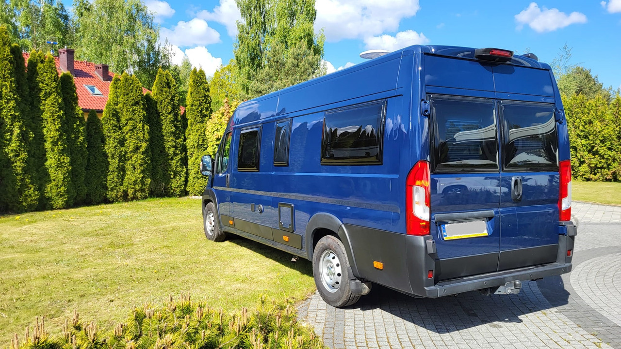 Peugeot Boxer - Camper van: picture 2 Peugeot Boxer - Camper van: picture 2