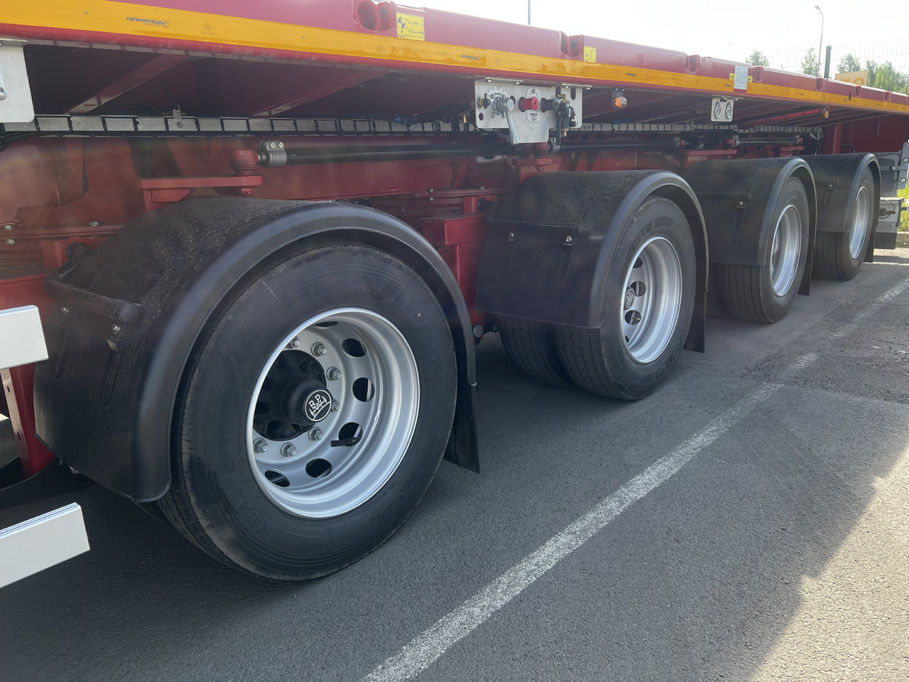 FAYMONVILLE TeleMax Tele-Z-4H-AAA - Dropside/ Flatbed semi-trailer: picture 4 FAYMONVILLE TeleMax Tele-Z-4H-AAA - Dropside/ Flatbed semi-trailer: picture 4