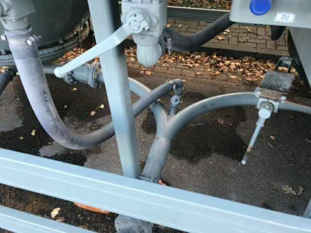 SPITZER SF 2734/2P Zement/Silo - Silo semi-trailer: picture 5 SPITZER SF 2734/2P Zement/Silo - Silo semi-trailer: picture 5