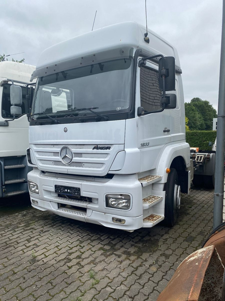 Mercedes-Benz 1833LS G.Haus/Hochdach - Tractor unit: picture 1 Mercedes-Benz 1833LS G.Haus/Hochdach - Tractor unit: picture 1
