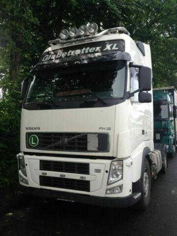 Volvo FH 440 G.Haus-Hochdach Euro:4 German Truck - Tractor unit: picture 1 Volvo FH 440 G.Haus-Hochdach Euro:4 German Truck - Tractor unit: picture 1