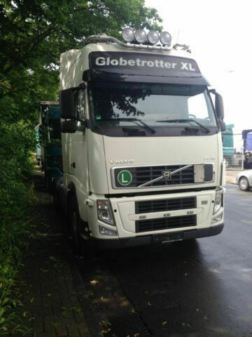 Volvo FH 440 G.Haus-Hochdach Euro:4 German Truck - Tractor unit: picture 3 Volvo FH 440 G.Haus-Hochdach Euro:4 German Truck - Tractor unit: picture 3
