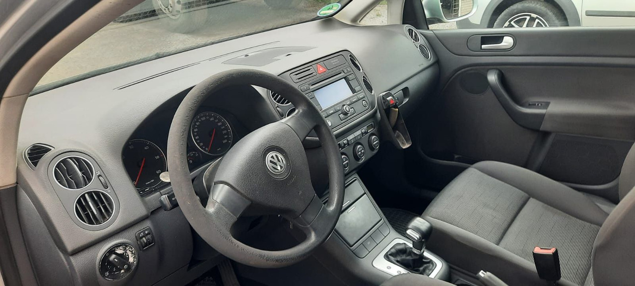 Volkswagen Golf Plus 1.9 TDI DSG DPF Comfortline - Sedan: picture 5 Volkswagen Golf Plus 1.9 TDI DSG DPF Comfortline - Sedan: picture 5