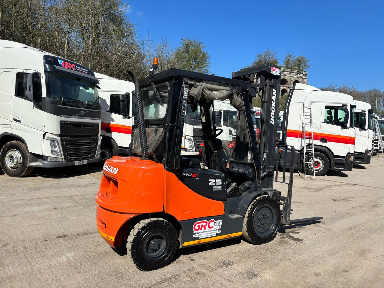 2012 DOOSAN D25S-5 Forklift - Diesel forklift: picture 3 2012 DOOSAN D25S-5 Forklift - Diesel forklift: picture 3
