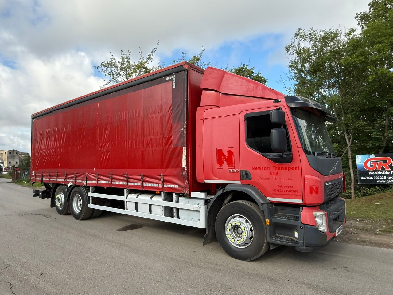 2014 Volvo FE 320 Curtainside Truck - Curtainsider truck: picture 2 2014 Volvo FE 320 Curtainside Truck - Curtainsider truck: picture 2