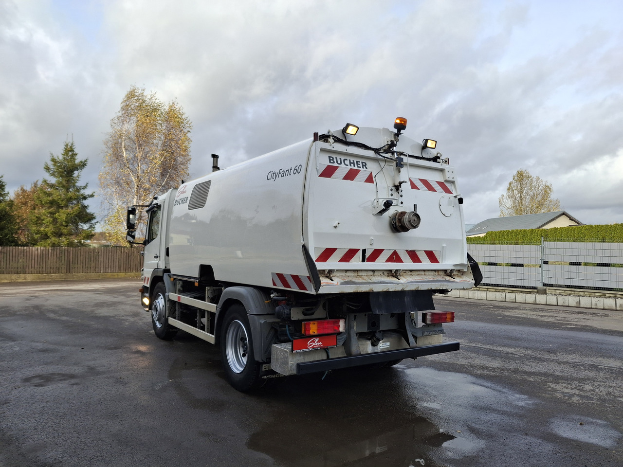 Mercedes-Benz Atego 1524 Zamiatarka Kehrmaschine BUCHER 2 Motoren Sweeper - Road sweeper: picture 3 Mercedes-Benz Atego 1524 Zamiatarka Kehrmaschine BUCHER 2 Motoren Sweeper - Road sweeper: picture 3