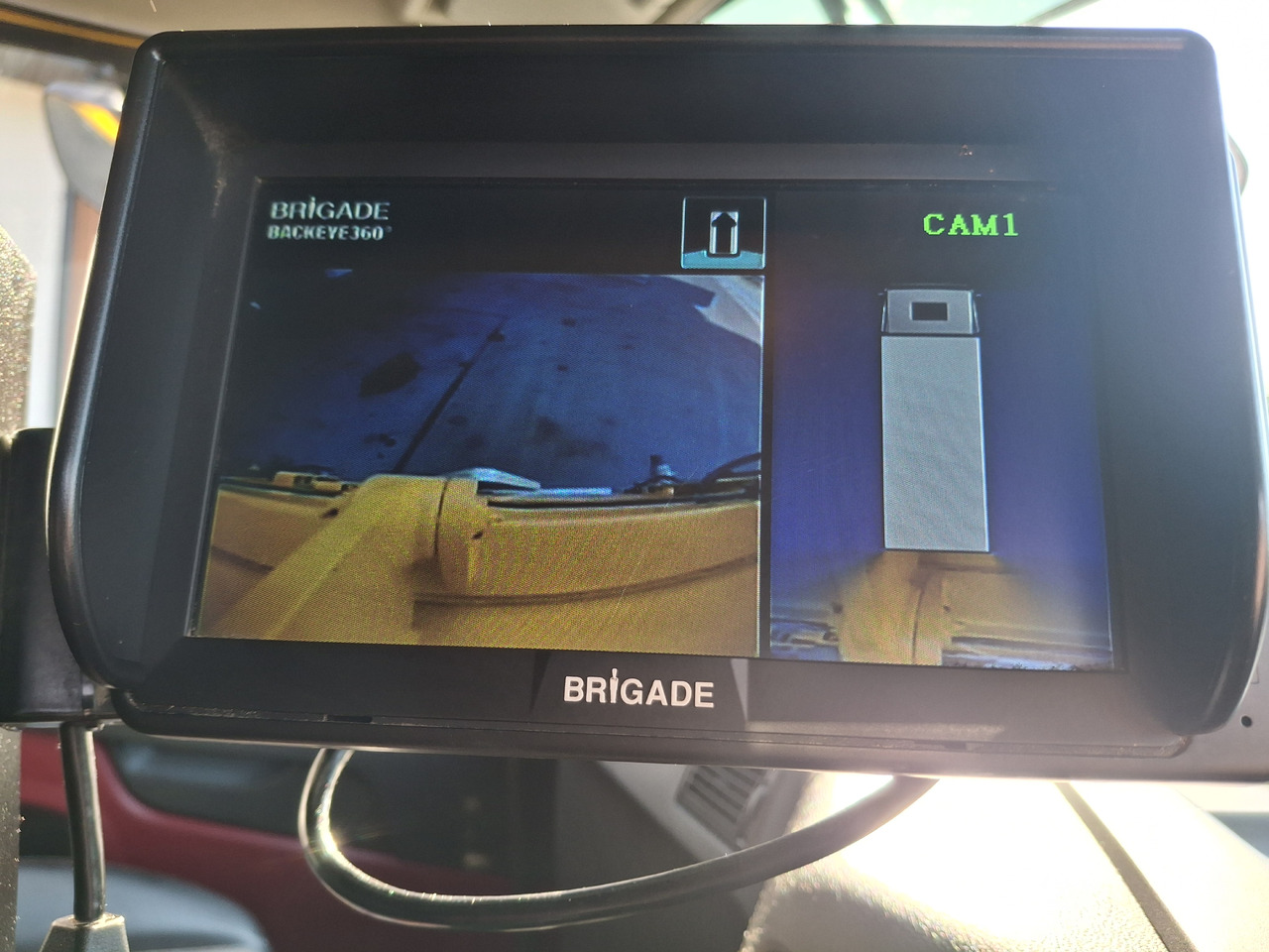 Leasing of VOLVO FMX 420 Zamiatarka Kehrmaschine Euro 6 PM2.5 BROCK VS 7 TECH Karcher L/R 2145 Mth 2021r VOLVO FMX 420 Zamiatarka Kehrmaschine Euro 6 PM2.5 BROCK VS 7 TECH Karcher L/R 2145 Mth 2021r: picture 43 Leasing of VOLVO FMX 420 Zamiatarka Kehrmaschine Euro 6 PM2.5 BROCK VS 7 TECH Karcher L/R 2145 Mth 2021r VOLVO FMX 420 Zamiatarka Kehrmaschine Euro 6 PM2.5 BROCK VS 7 TECH Karcher L/R 2145 Mth 2021r: picture 43