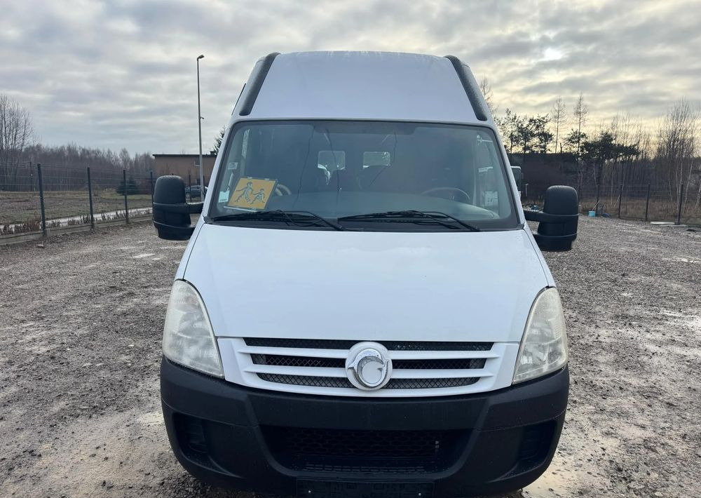 Iveco Daily - Minibus, Passenger van: picture 2 Iveco Daily - Minibus, Passenger van: picture 2