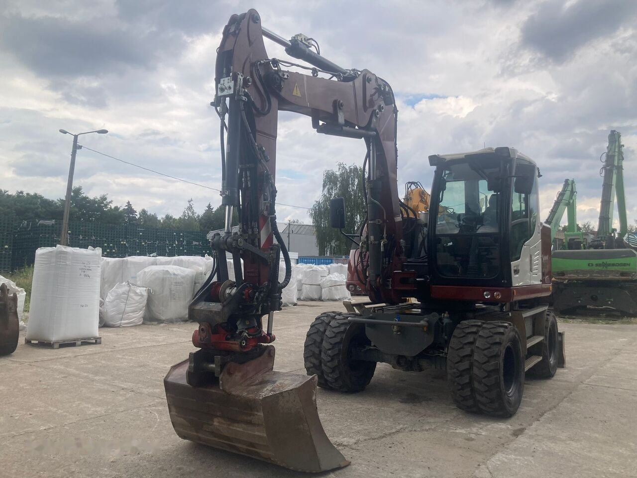 Liebherr A 912 Compact Rotator R4 - Wheel excavator: picture 4 Liebherr A 912 Compact Rotator R4 - Wheel excavator: picture 4
