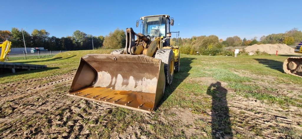 New Holland W 190 B  - Wheel loader: picture 1 New Holland W 190 B  - Wheel loader: picture 1