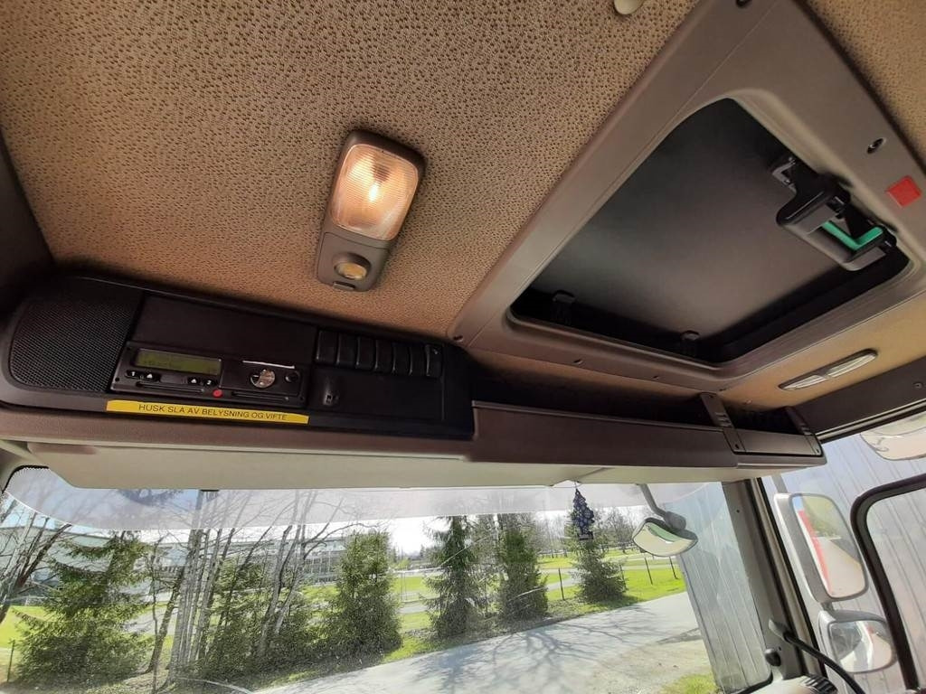 Autotransporter truck DAF 85.410 6X2 CAR TRANSPORTER: picture 11 Autotransporter truck DAF 85.410 6X2 CAR TRANSPORTER: picture 11