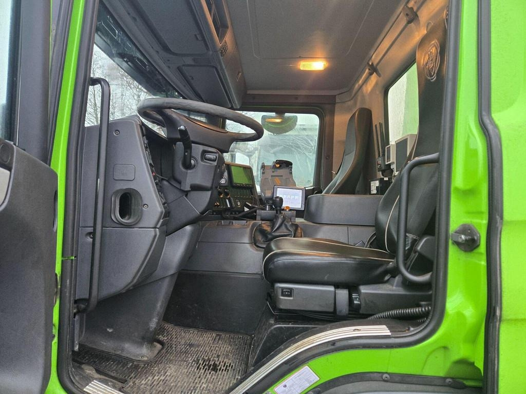 Garbage truck Scania P320 6X2 NTM 15.5+4.5m³: picture 6