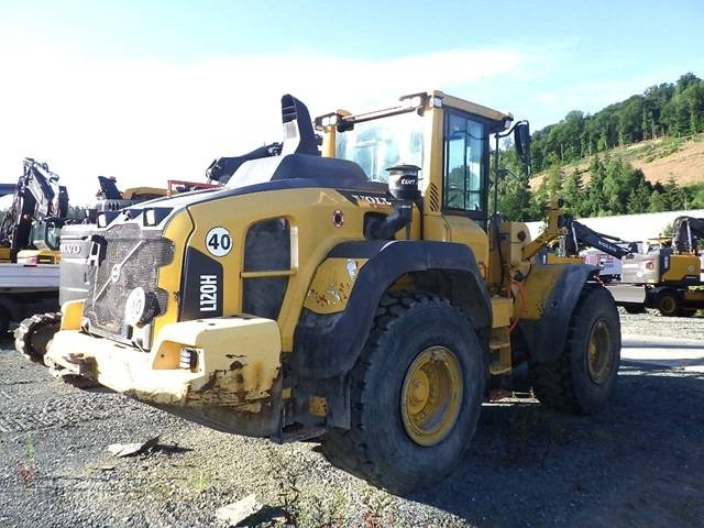Volvo L 120 H  - Wheel loader: picture 4 Volvo L 120 H  - Wheel loader: picture 4