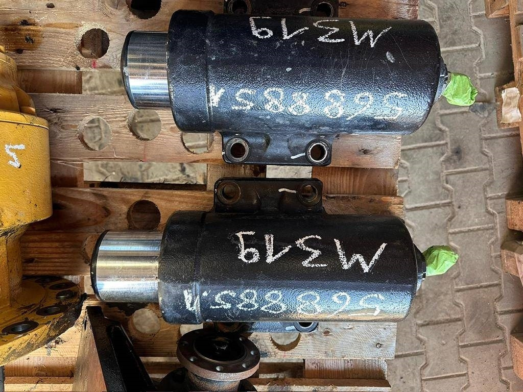 Boom for Construction machinery CAT Parts Axles, boom, swing bearing: picture 19