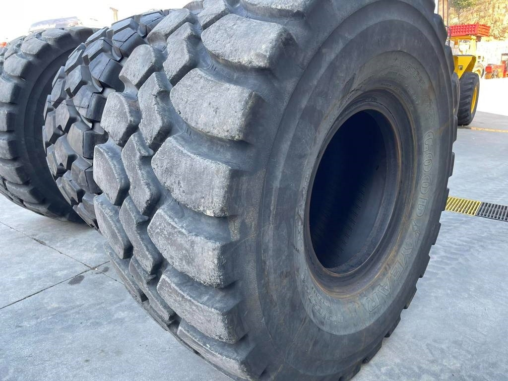 CAT 982M - Wheel loader: picture 2 CAT 982M - Wheel loader: picture 2