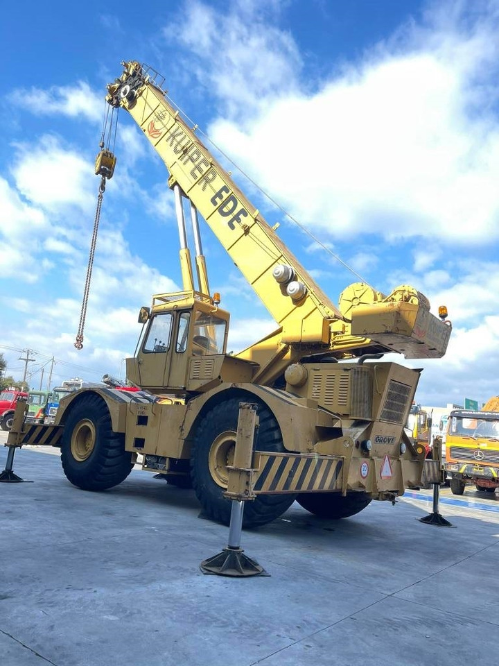 Grove RT75S - Mobile crane: picture 5 Grove RT75S - Mobile crane: picture 5