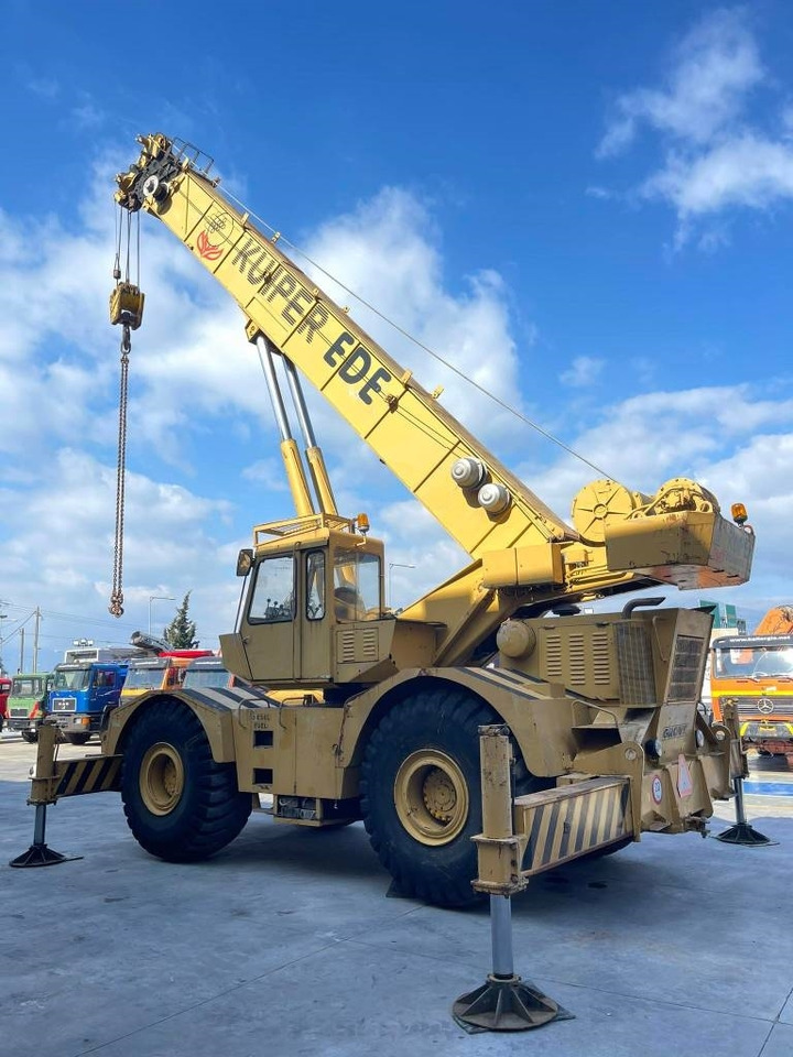 Grove RT75S - Mobile crane: picture 4 Grove RT75S - Mobile crane: picture 4