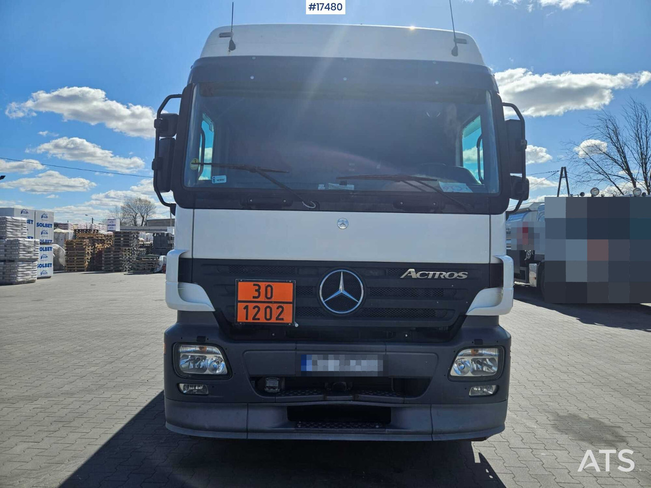 2003 Mercedes-Benz 1844 - Tank truck: picture 2 2003 Mercedes-Benz 1844 - Tank truck: picture 2