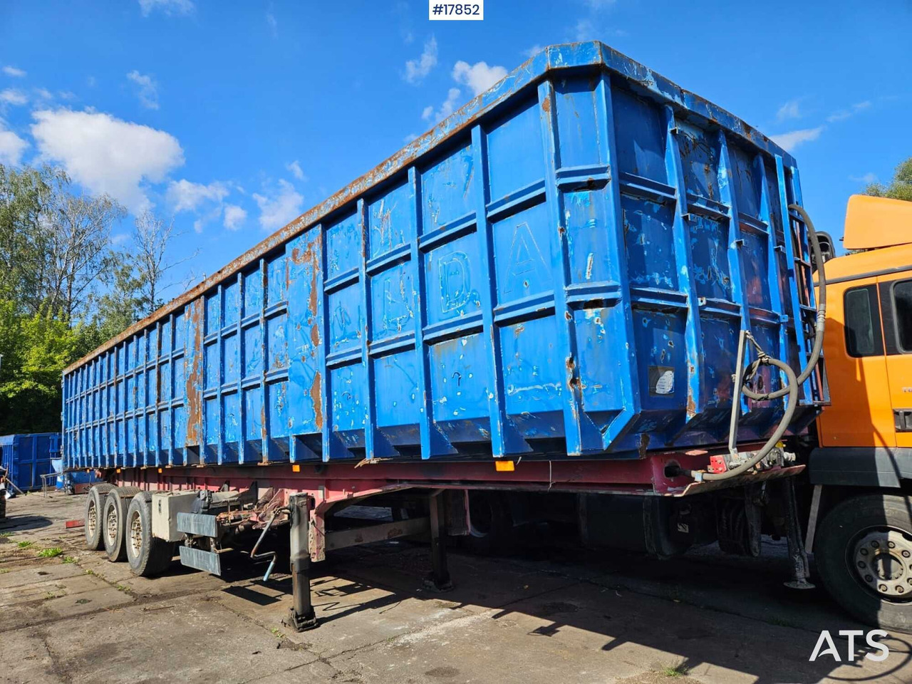 2009 Naczepa ciężarowa wywrotka Invepe SR 8 - Tipper semi-trailer: picture 3 2009 Naczepa ciężarowa wywrotka Invepe SR 8 - Tipper semi-trailer: picture 3