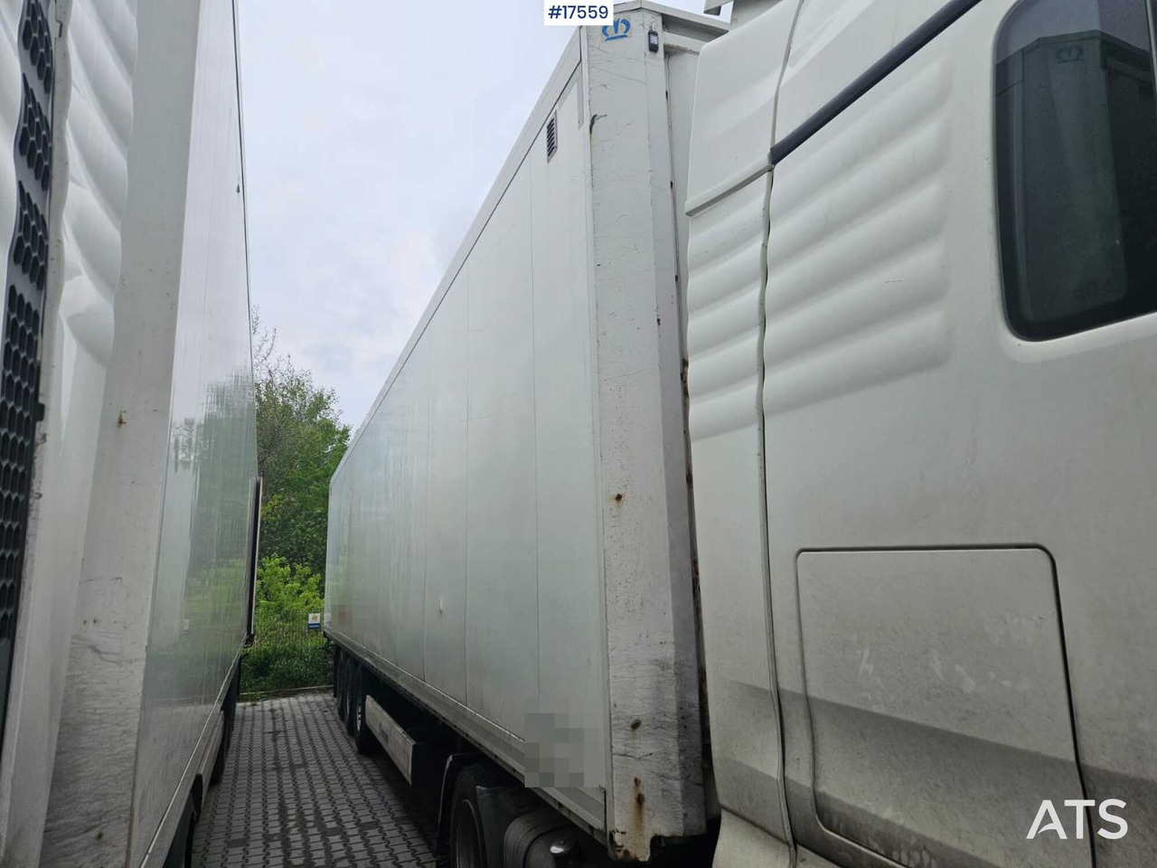 2011 Krone SDK 27 - Curtainsider semi-trailer: picture 3 2011 Krone SDK 27 - Curtainsider semi-trailer: picture 3