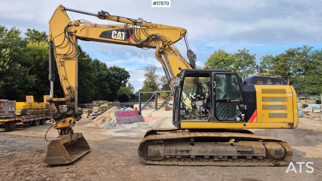 2012 CAT 324E - Crawler excavator: picture 3 2012 CAT 324E - Crawler excavator: picture 3