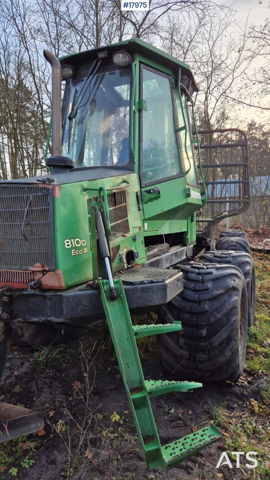 John Deere 810D forwarder (2007) - Forwarder: picture 3 John Deere 810D forwarder (2007) - Forwarder: picture 3