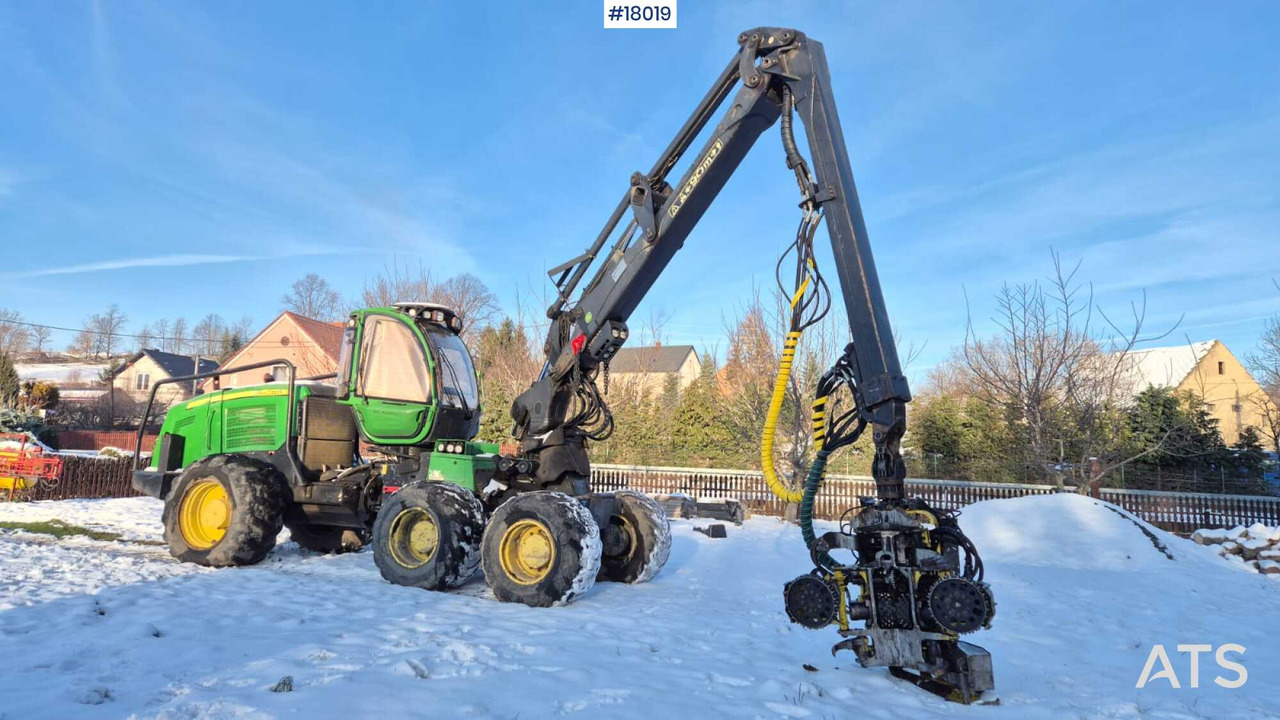 John Deere 1270E harvester (2009) - Other machinery: picture 1 John Deere 1270E harvester (2009) - Other machinery: picture 1