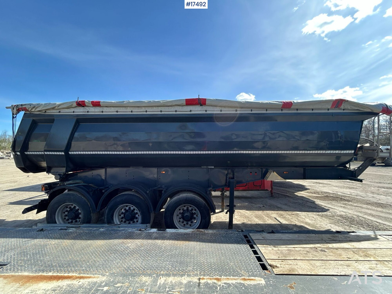 Semi-trailer truck, tipper SCHWARZMULLER K-serie (2013) - Tipper semi-trailer: picture 1 Semi-trailer truck, tipper SCHWARZMULLER K-serie (2013) - Tipper semi-trailer: picture 1