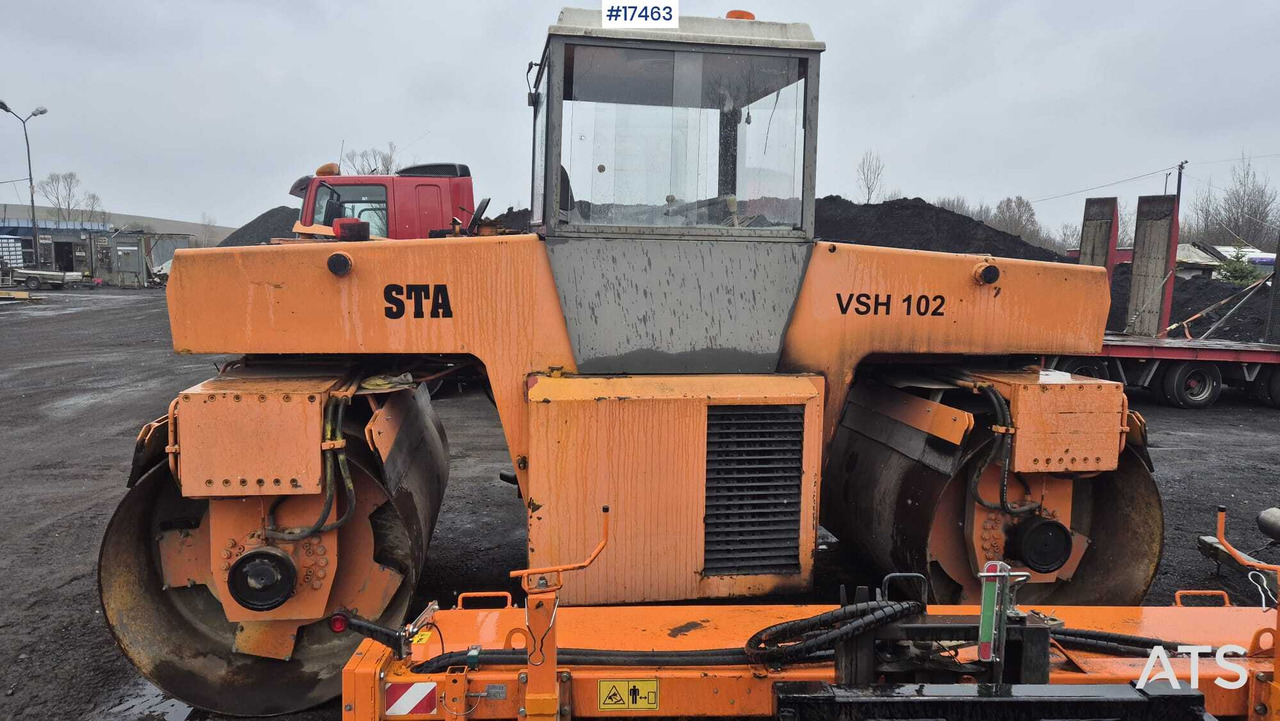 Tandem vibratory roller STAVOSTROJ VSH 102 (1997) - Road roller: picture 5 Tandem vibratory roller STAVOSTROJ VSH 102 (1997) - Road roller: picture 5
