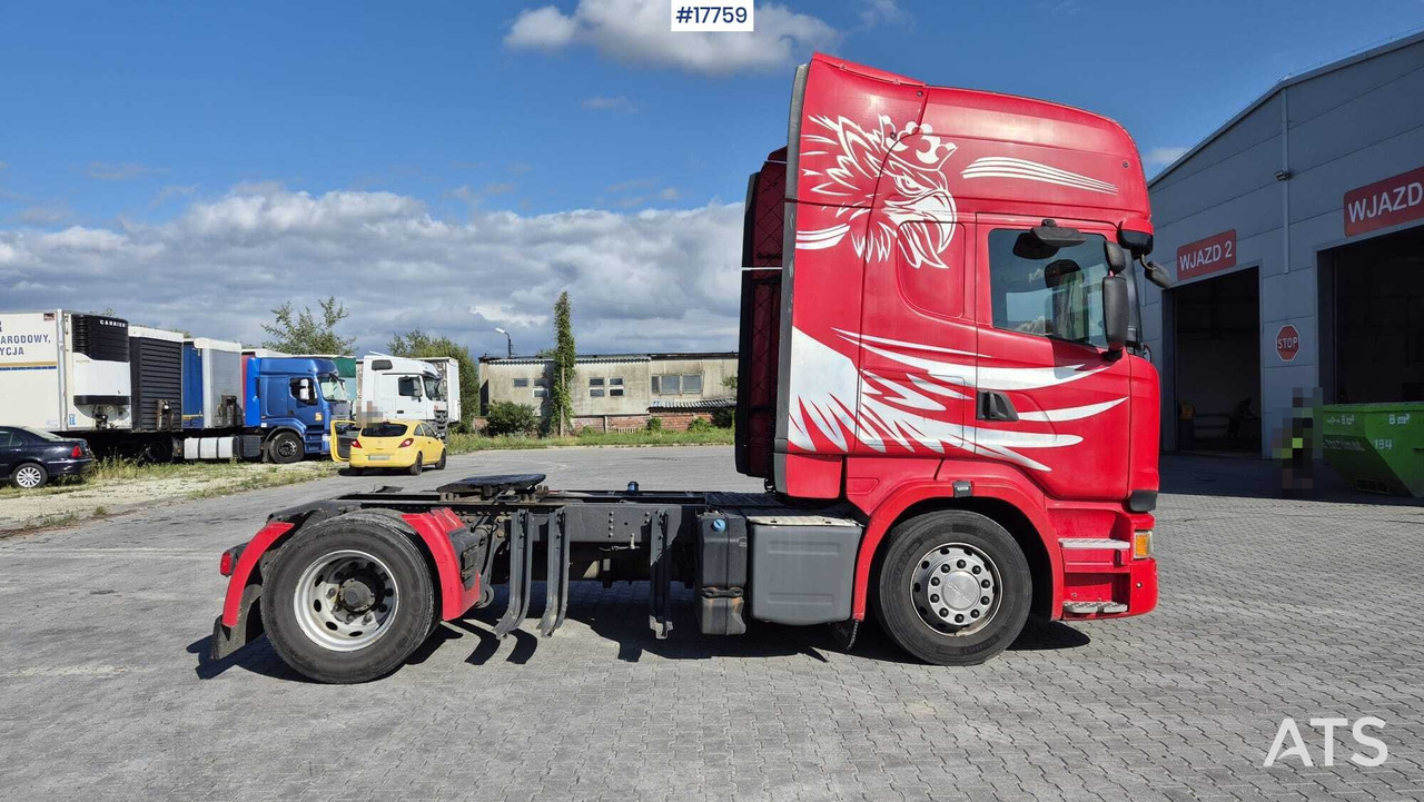Truck tractor SCANIA R410 (2015) - Tractor unit: picture 5 Truck tractor SCANIA R410 (2015) - Tractor unit: picture 5