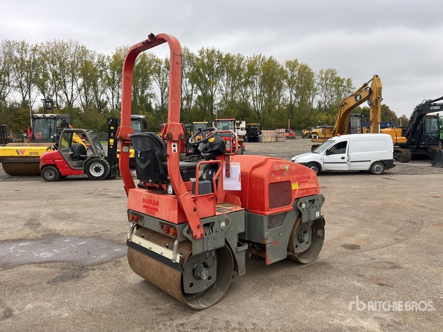 2011 Dynapac CC1100 Dubbele trommelwals - Road roller: picture 3 2011 Dynapac CC1100 Dubbele trommelwals - Road roller: picture 3