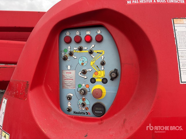 2012 Haulotte HA16SPX 4WD Diesel Articulating Boom Lift - Articulated boom: picture 5 2012 Haulotte HA16SPX 4WD Diesel Articulating Boom Lift - Articulated boom: picture 5