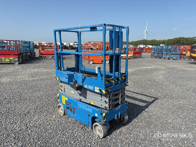 2013 Genie GS1932 Electric Scissor Lift - Scissor lift: picture 2 2013 Genie GS1932 Electric Scissor Lift - Scissor lift: picture 2