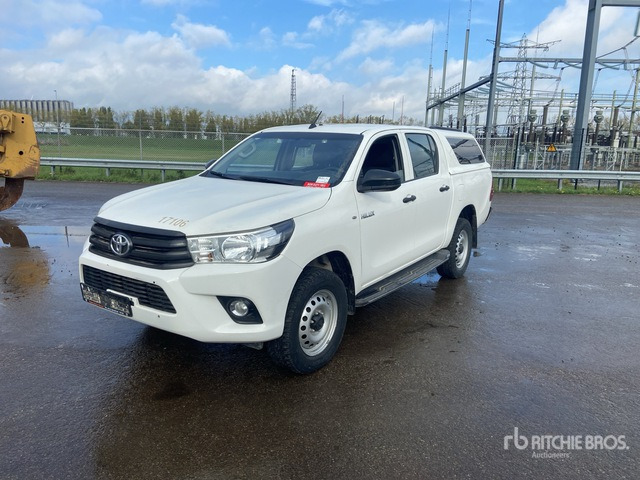 2018 Toyota Hilux 4x4 Crew Cab Pickup - Pickup truck: picture 2 2018 Toyota Hilux 4x4 Crew Cab Pickup - Pickup truck: picture 2