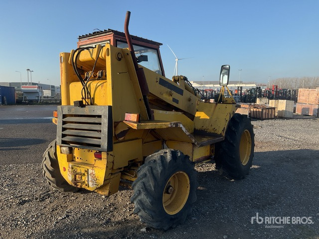 JCB 520M-2 Telehandler - Rough terrain forklift: picture 4 JCB 520M-2 Telehandler - Rough terrain forklift: picture 4