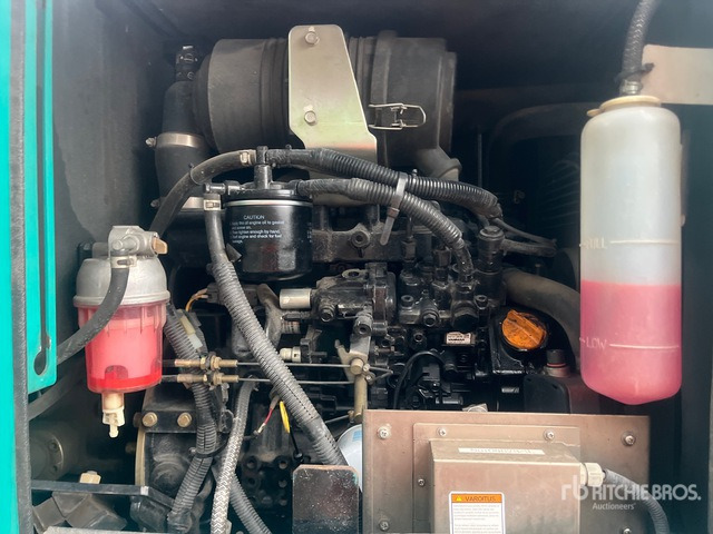 2009 Maeda MC405C-5 3.83 ton Telescopic Crawler Crane - Other machinery: picture 5 2009 Maeda MC405C-5 3.83 ton Telescopic Crawler Crane - Other machinery: picture 5