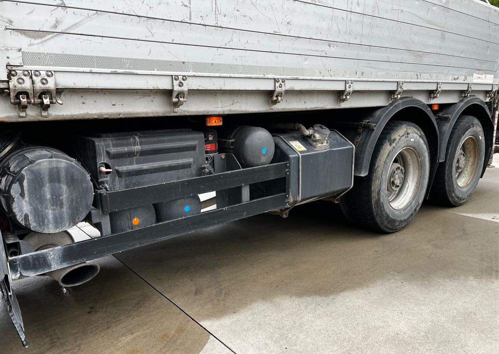 Dropside/ Flatbed truck, Crane truck Renault Kerax 380 EEV // Skrzynia Burtowa // HIAB XS166 Hipro + Radio // Zwolnice //  //: picture 7