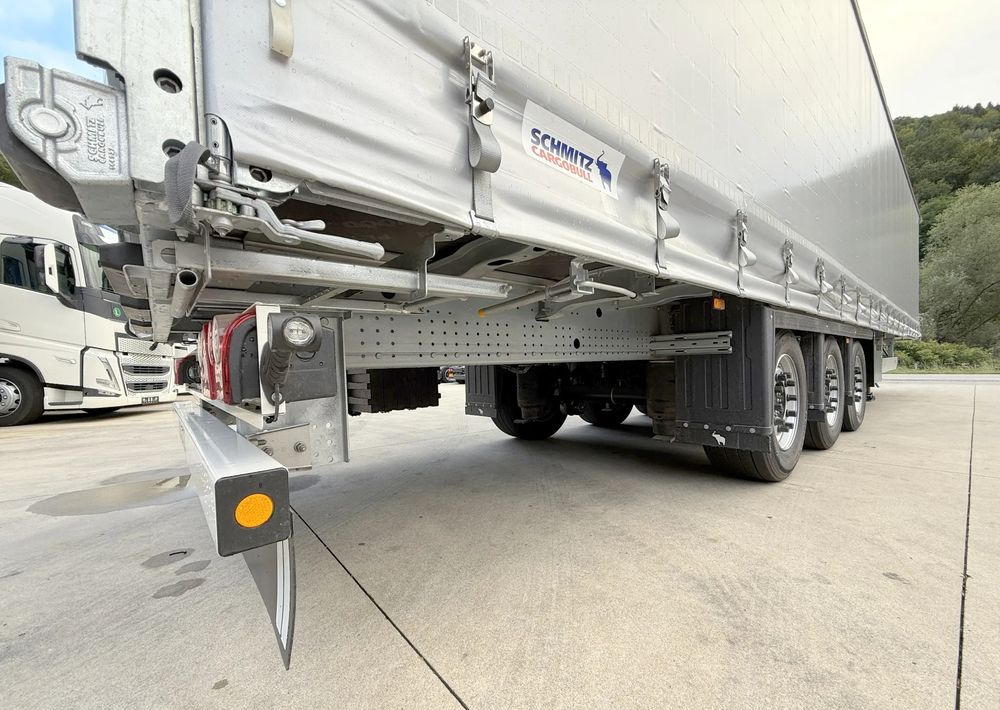 Curtainsider semi-trailer Schmitz Cargobull MEGA VARIOS: picture 17