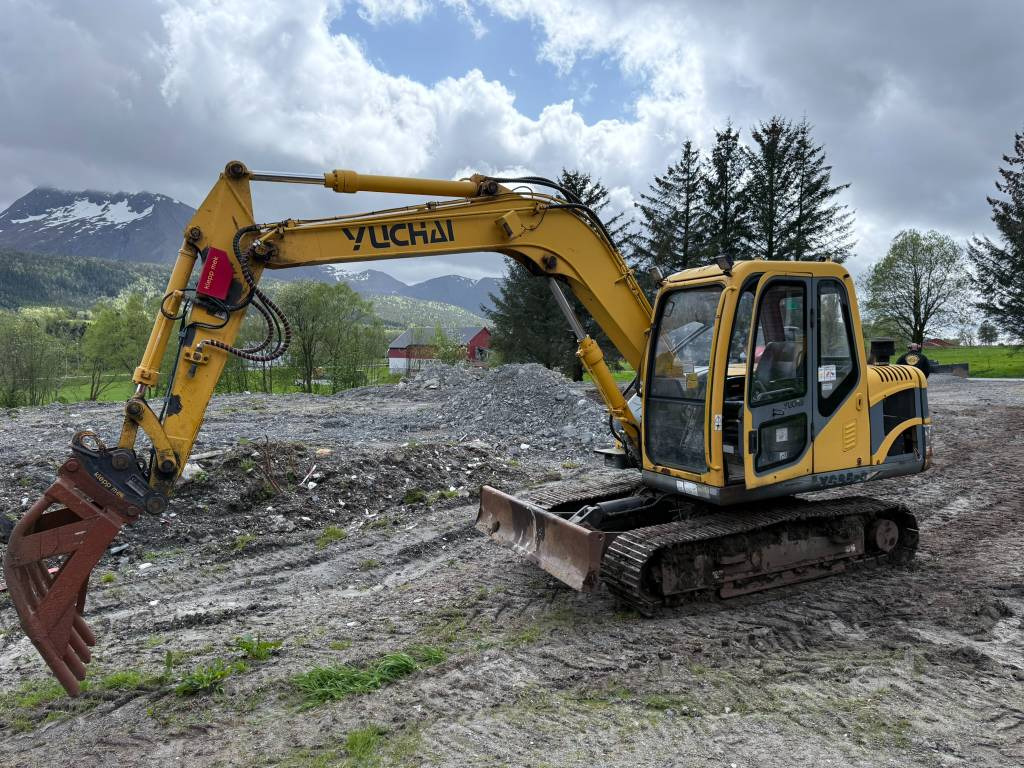 Yuchai YC 85-8 - Mini excavator: picture 1 Yuchai YC 85-8 - Mini excavator: picture 1