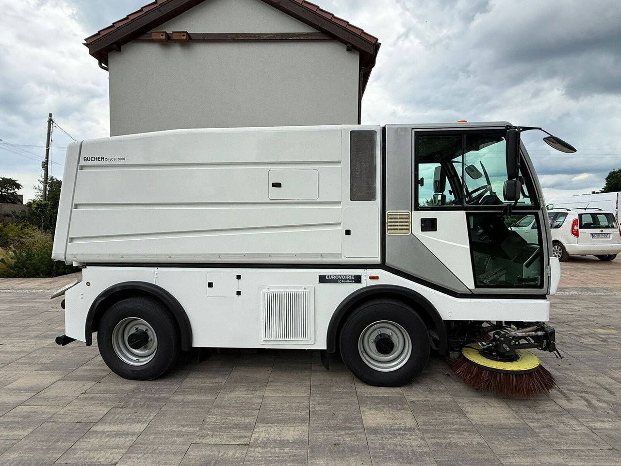 Bucher Citycat 5000 Zamiatarka 2014 Rok Kamera cofania Kl imatyzacja - Road sweeper: picture 4 Bucher Citycat 5000 Zamiatarka 2014 Rok Kamera cofania Kl imatyzacja - Road sweeper: picture 4