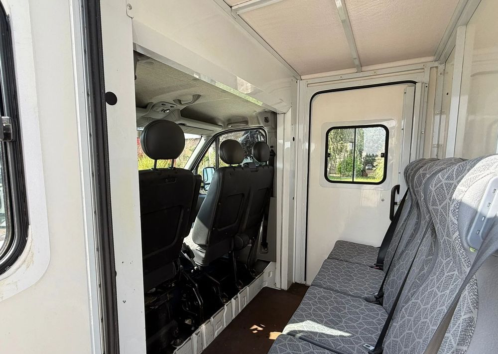 Leasing of  Renault Master Renault Master: picture 10