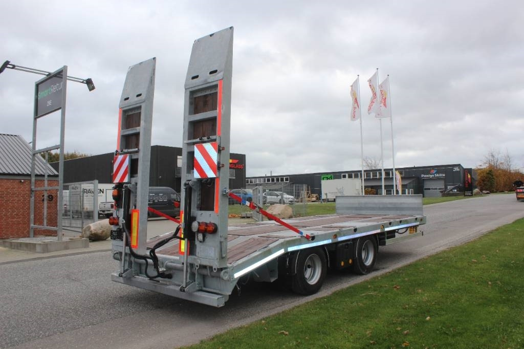 AMT MK200 2 akslet maskinkærre m. sider og ramper - Dropside/ Flatbed trailer: picture 1 AMT MK200 2 akslet maskinkærre m. sider og ramper - Dropside/ Flatbed trailer: picture 1