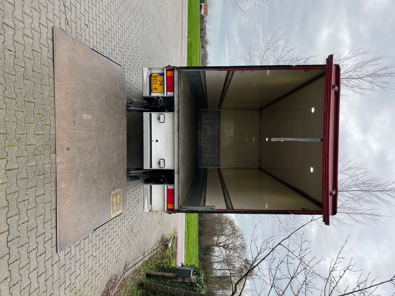 Iveco Stralis 310 Holland truck, excellent condition - Box truck: picture 5 Iveco Stralis 310 Holland truck, excellent condition - Box truck: picture 5