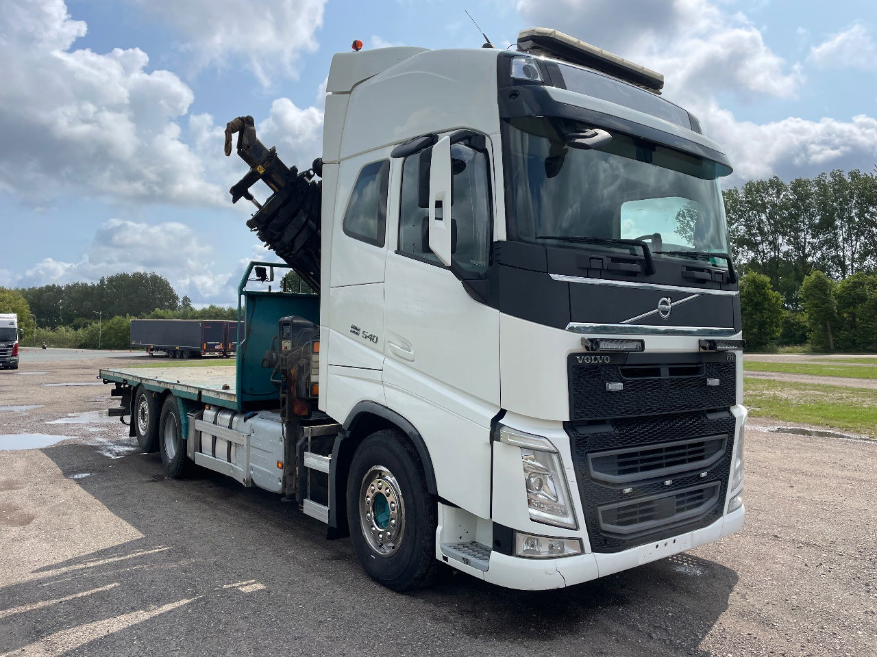Crane truck Volvo FH 13.540 FH 540 with hiab 477 e6 with remote: picture 7
